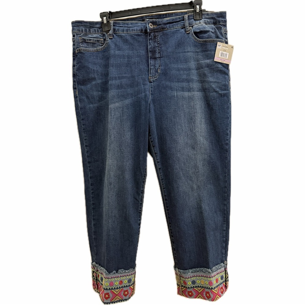 John Mark Plus Size 20W Boho Embroidered Accent Cuff Cropped Denim Jeans NWT - Picture 4 of 7